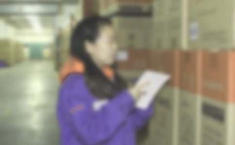 �}(c��ng)�܆T��(g��)������(b��o)�棨��(y��u)�㣩