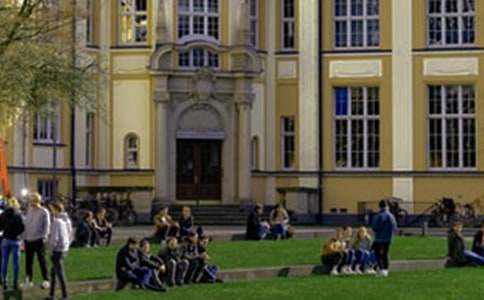 ��W�����������`�ĵ��w��(12ƪ)