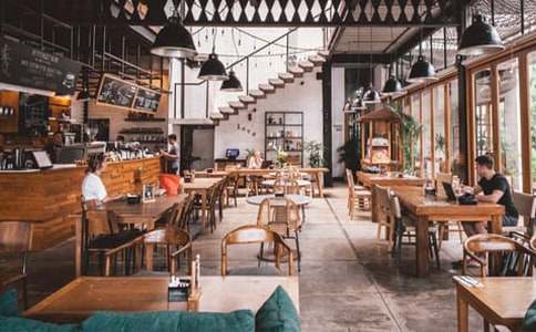 ���ĵ��w��(hu��)500��