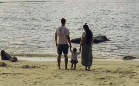 �����P(gu��n)�ڼ�У�������L�ĵ��w�������x8ƪ��