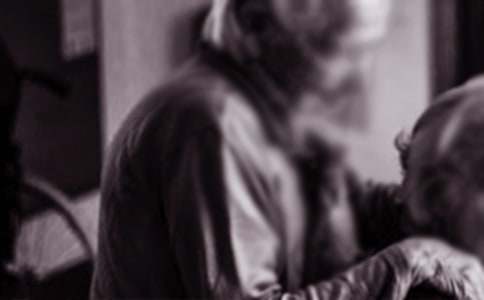 ����Ժ������`����ĵ��w����ͨ��22ƪ��