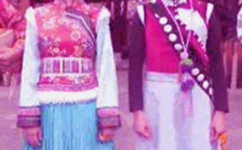 云南民族村導(dǎo)游詞10篇