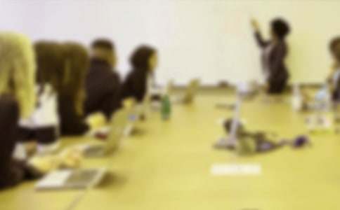 商務(wù)休閑男裝廣告語