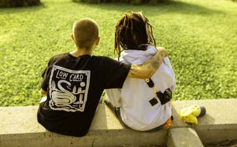 ͬ�W(xu��)��(hu��)�gӭ�~8ƪ(��(j��ng)��)