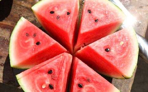 小班主題《西瓜》教案