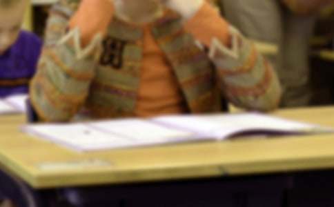 關(guān)于新學(xué)期開學(xué)的校園廣播稿