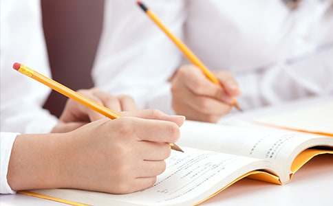 ��(d��ng)���������600��5ƪ