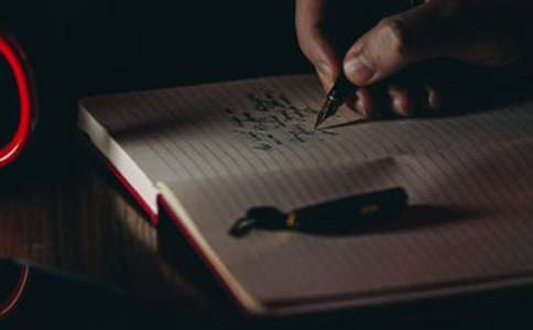 �P(gu��n)��С�u�����ļ��Ͼ�ƪ