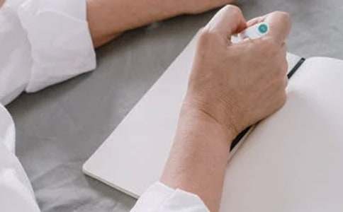 �����������600����ƪ